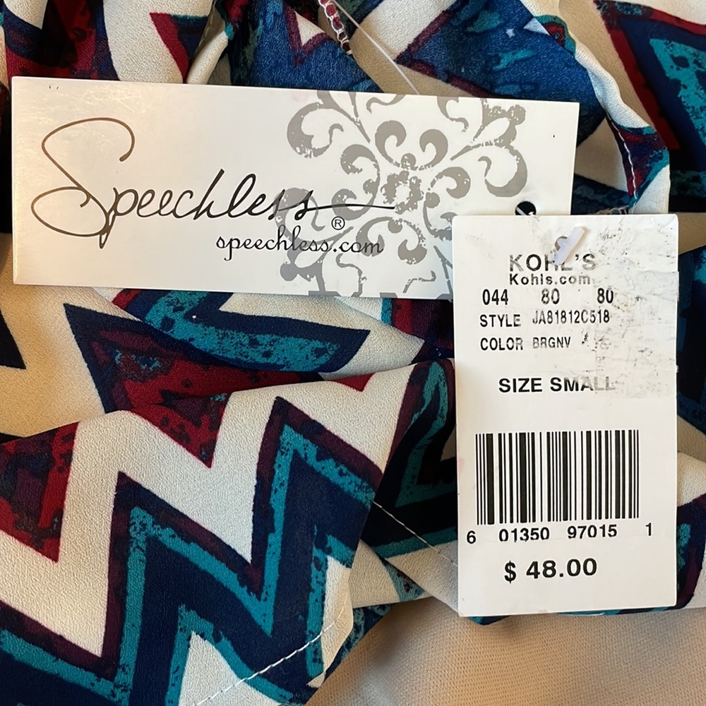 Speechless Shift Dress Burgundy Navy Chevron Print - Picture 14 of 14